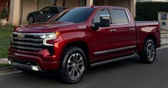 CHEVROLET SILVERADO 5.3 V8 GASOLINA 1500 HIGH COUNTRY 4X4 AUTOMÁTICO