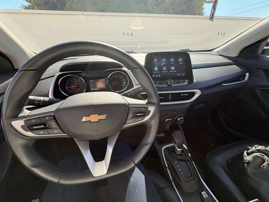 CHEVROLET-TRACKER-2023