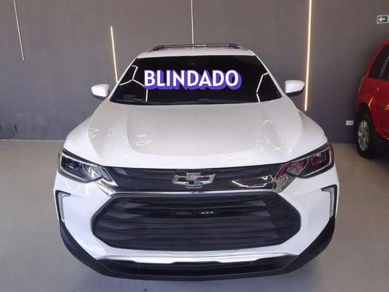 CHEVROLET-TRACKER-2020