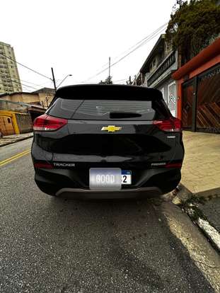 CHEVROLET-TRACKER-2023