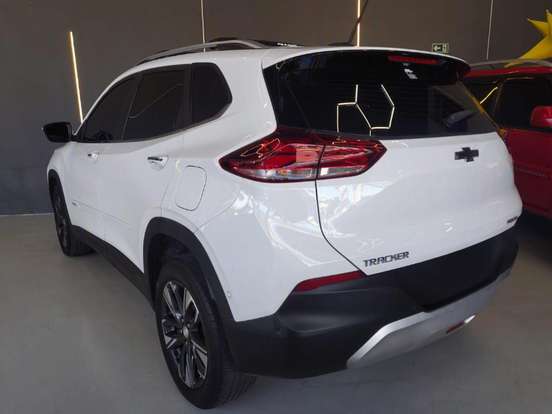 CHEVROLET-TRACKER-2020