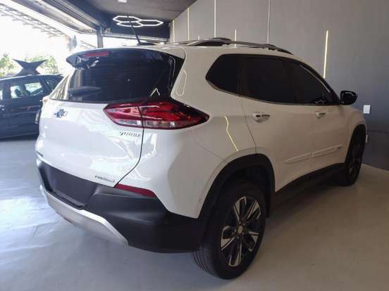 CHEVROLET-TRACKER-2020