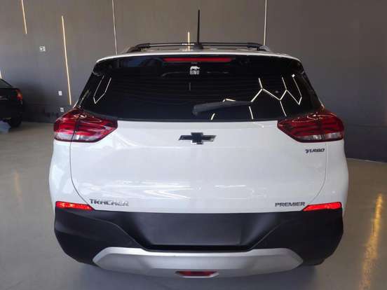 CHEVROLET-TRACKER-2020