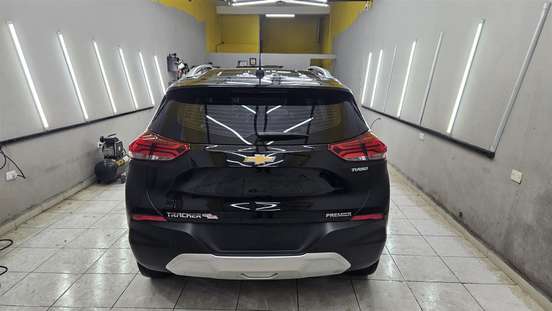 CHEVROLET-TRACKER-2021