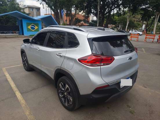 CHEVROLET-TRACKER-2022
