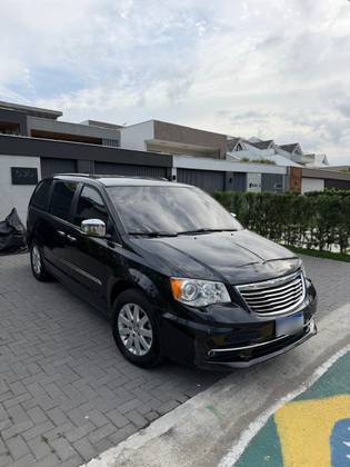 CHRYSLER TOWN & COUNTRY 3.6 LIMITED V6 24V GASOLINA 4P AUTOMÁTICO