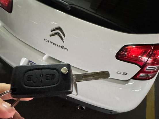 CITROËN-C3-1.6 EXCLUSIVE 16V FLEX 4P AUTOMÁTICO CITROËN-C3-2016