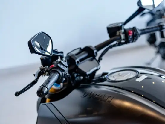 DUCATI-DIAVEL 1260 S DUCATI-DIAVEL 1260 S-2023
