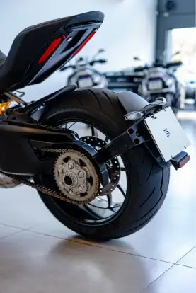 DUCATI-DIAVEL 1260 S-2023