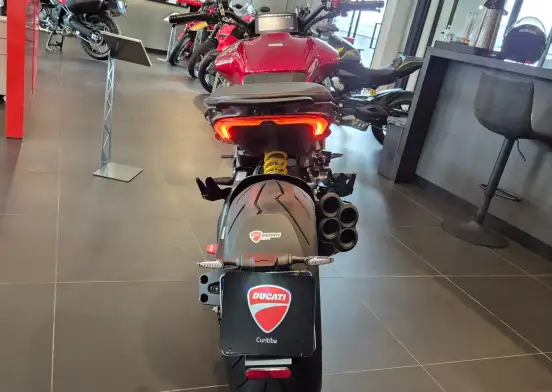 DUCATI-XDIAVEL V4-2026
