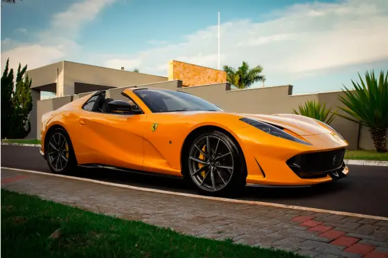 FERRARI 812 GTS 6.5 V12 GASOLINA F1-DCT FERRARI 812 GTS 6.5 V12 GASOLINA F1-DCT