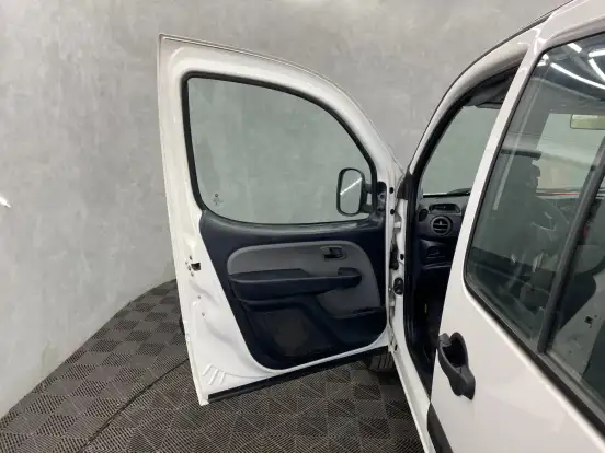 FIAT-DOBLÒ-1.8 MPI ESSENCE 16V FLEX 4P MANUAL FIAT-DOBLÒ-2020