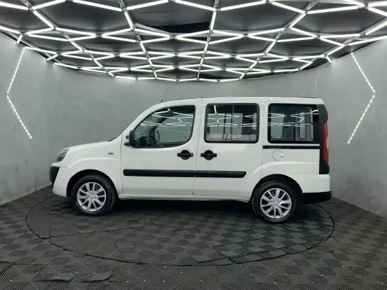 FIAT-DOBLÒ-2019