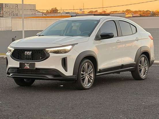 FIAT-FASTBACK-2024