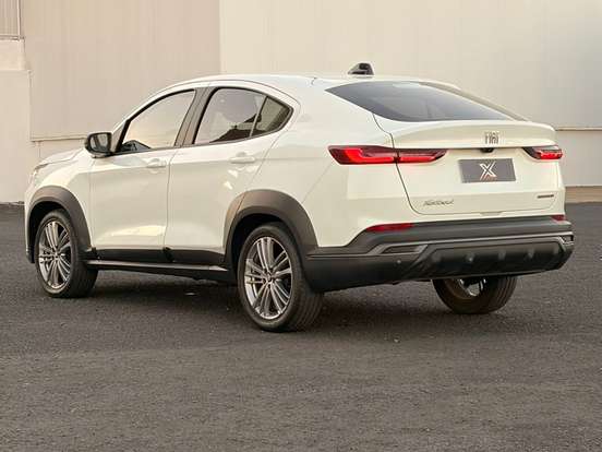 FIAT-FASTBACK-2024