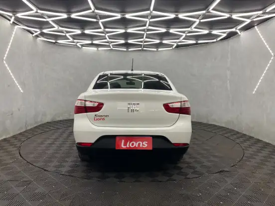 FIAT-GRAND SIENA-2021