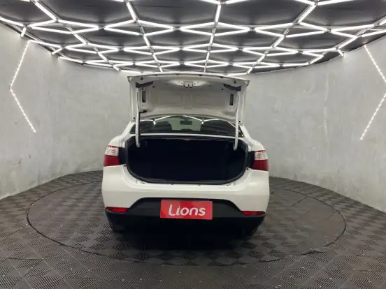 FIAT-GRAND SIENA-2021