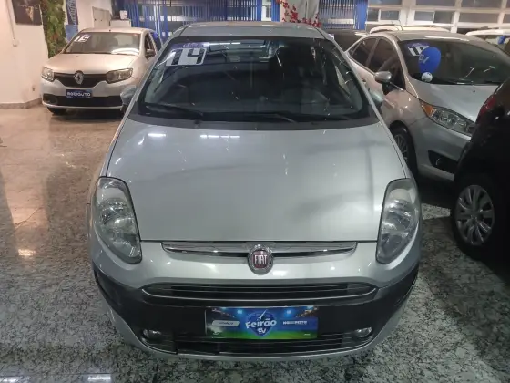 FIAT PUNTO 1.6 ESSENCE 16V FLEX 4P MANUAL