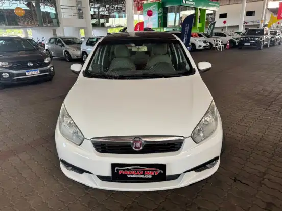 FIAT-SIENA-2015