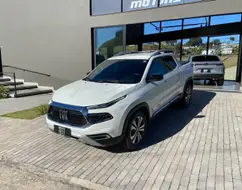 FIAT TORO 2.0 16V TURBO DIESEL VOLCANO 4WD AT9 FIAT TORO 2.0 16V TURBO DIESEL VOLCANO 4WD AT9