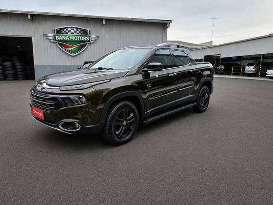FIAT TORO 2.0 16V TURBO DIESEL VOLCANO 4WD AT9