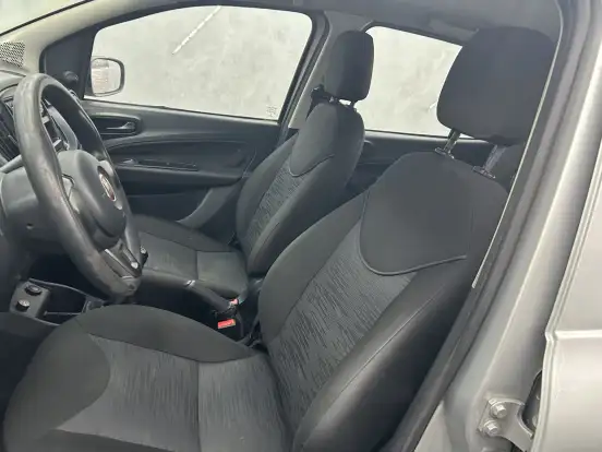 FIAT-UNO-2020