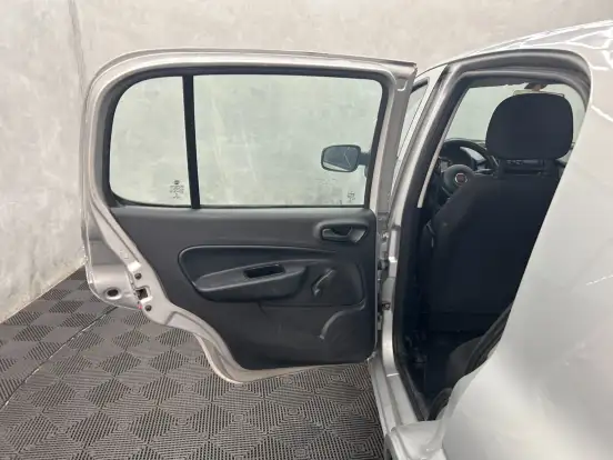 FIAT-UNO-1.0 FIRE FLEX ATTRACTIVE MANUAL FIAT-UNO-2020