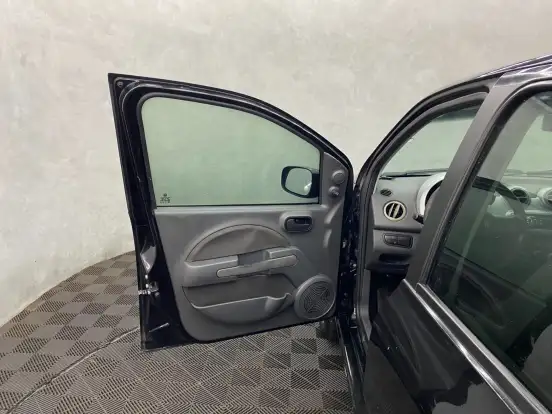 FIAT-UNO-1.4 ATTRACTIVE 8V FLEX 2P MANUAL FIAT-UNO-2010