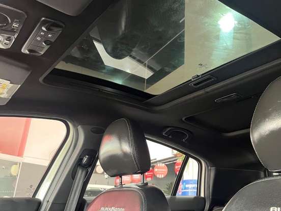 FIAT-BRAVO-1.8 BLACKMOTION 16V FLEX 4P AUTOMATIZADO FIAT-BRAVO-2015