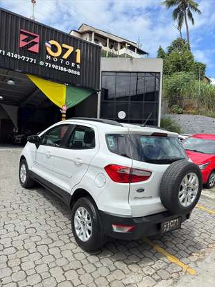 FORD-ECOSPORT-2020