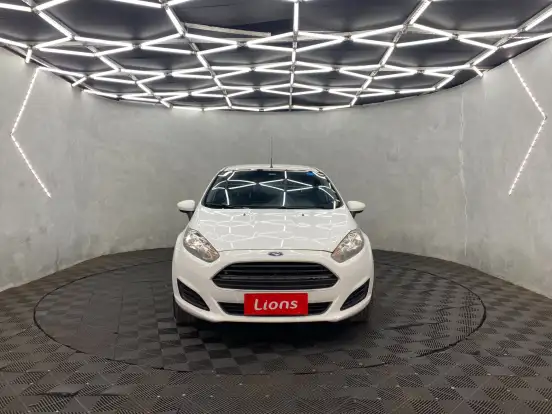 FORD-FIESTA-2014
