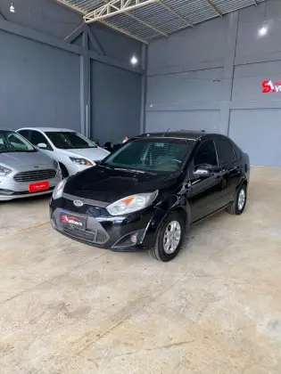 FORD FIESTA 1.6 MPI CLASS SEDAN 8V FLEX 4P MANUAL FORD FIESTA 1.6 MPI CLASS SEDAN 8V FLEX 4P MANUAL