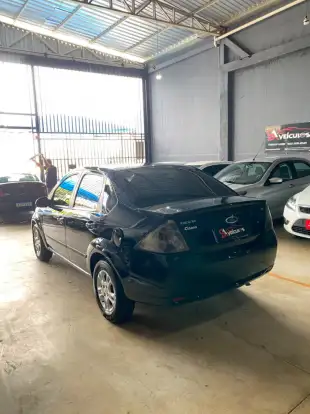 FORD-FIESTA-2011