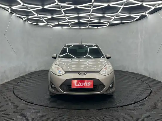 FORD-FIESTA-2012