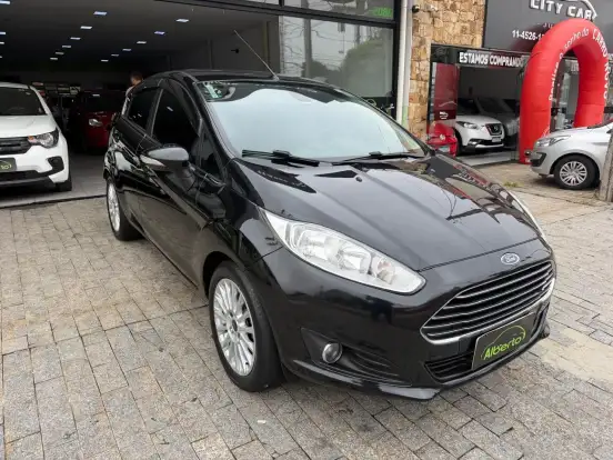 FORD-FIESTA-2013