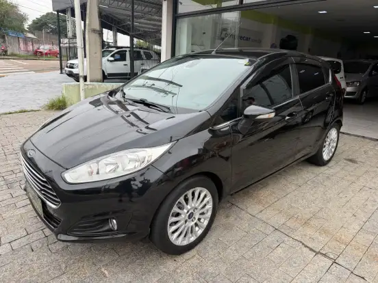FORD-FIESTA-2013