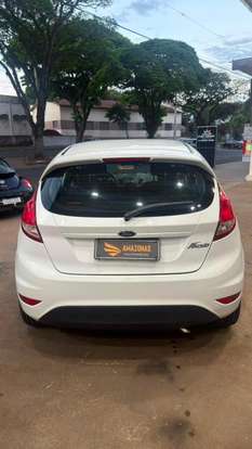 FORD-FIESTA-2016