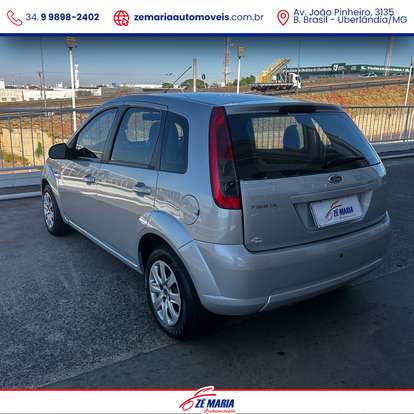 FORD-FIESTA-2013