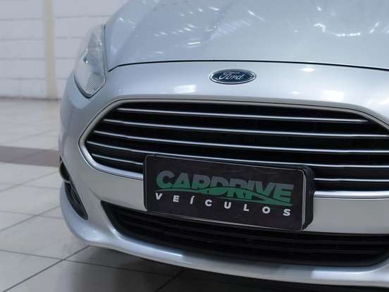 FORD-FIESTA-1.6 SE SEDAN 16V FLEX 4P MANUAL FORD-FIESTA-2015