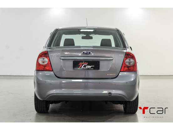 FORD-FOCUS-2.0 GLX SEDAN 16V FLEX 4P AUTOMÁTICO FORD-FOCUS-2012