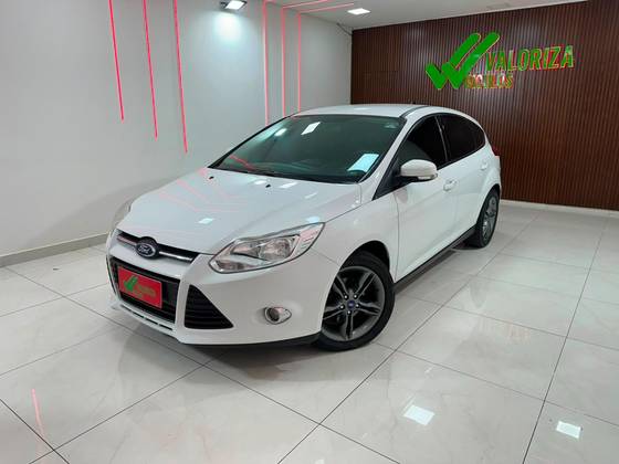 FORD FOCUS 2.0 SE PLUS 16V FLEX 4P POWERSHIFT