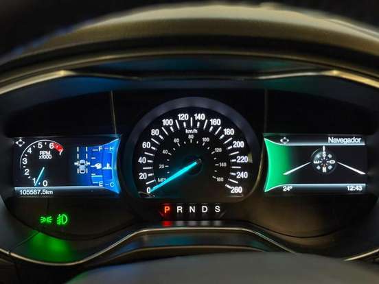 FORD-FUSION-2015