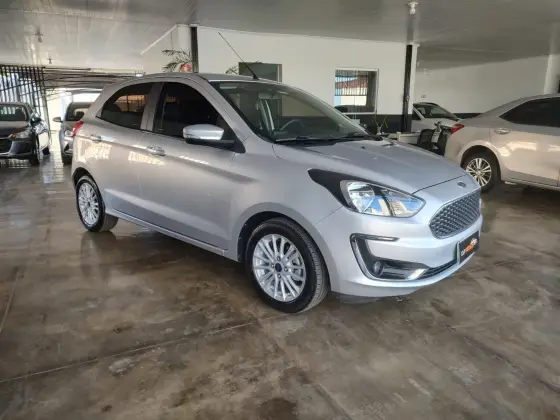 FORD KA 1.5 TI-VCT FLEX TITANIUM AUTOMÁTICO