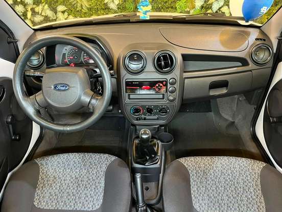 FORD-KA-2013