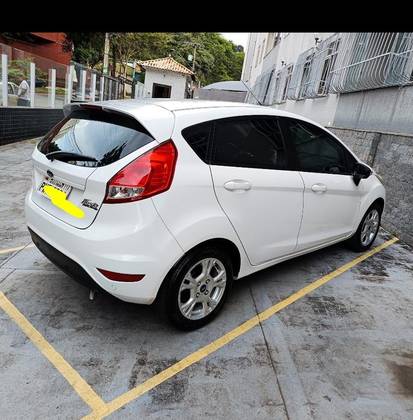 FORD FIESTA 1.6 SEL HATCH 16V FLEX 4P MANUAL
