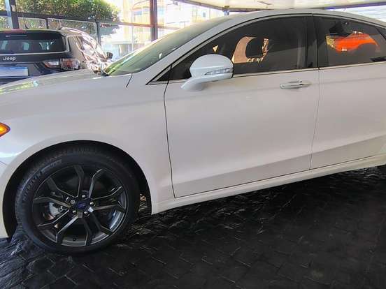 FORD-FUSION-2.0 SEL 16V GASOLINA 4P AUTOMÁTICO FORD-FUSION-2018