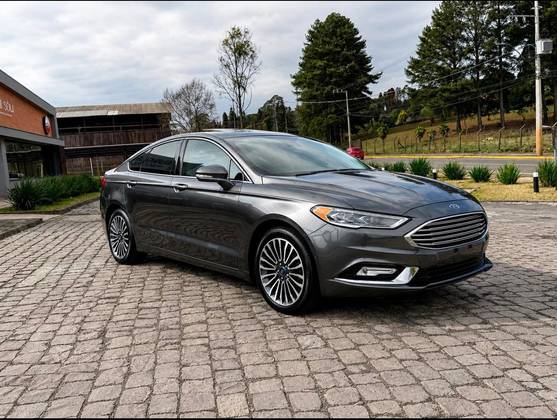 FORD FUSION 2.0 TITANIUM AWD 16V GASOLINA 4P AUTOMÁTICO