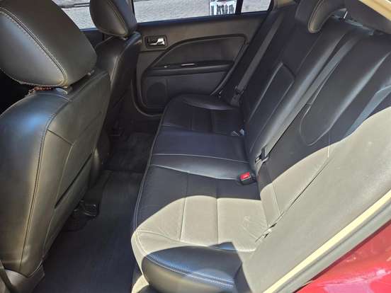 FORD-FUSION-2.5 SEL 16V GASOLINA 4P AUTOMÁTICO FORD-FUSION-2011