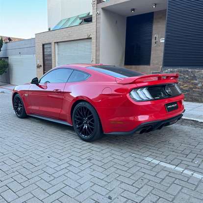 FORD-MUSTANG-2018