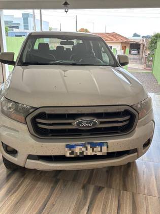 FORD RANGER 2.2 XLS 4X4 CD 16V DIESEL 4P AUTOMÁTICO